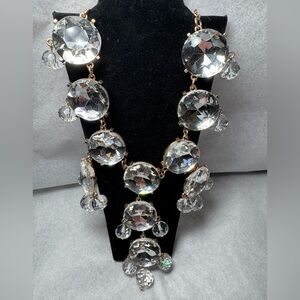 Gorgeous crystal/rhinestone statement necklace